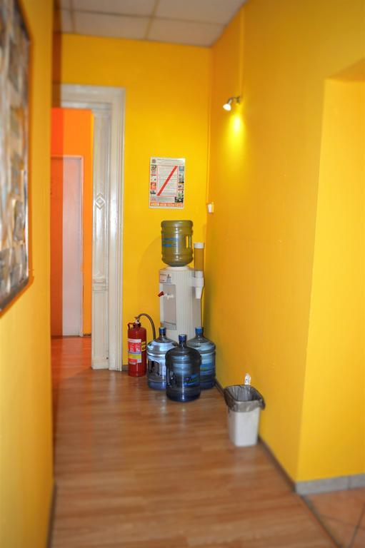 Honey Hostel Krasków Eksteriør bilde