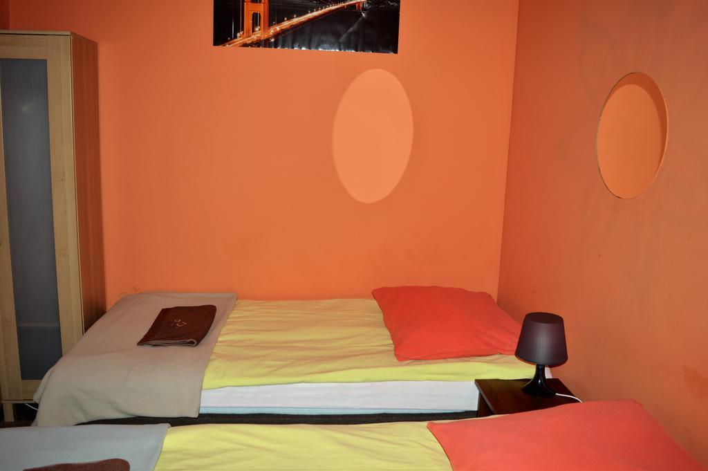 Honey Hostel Krasków Eksteriør bilde