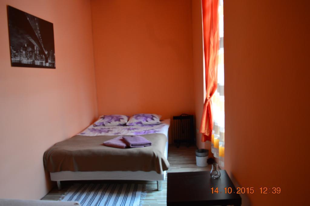 Honey Hostel Krasków Rom bilde