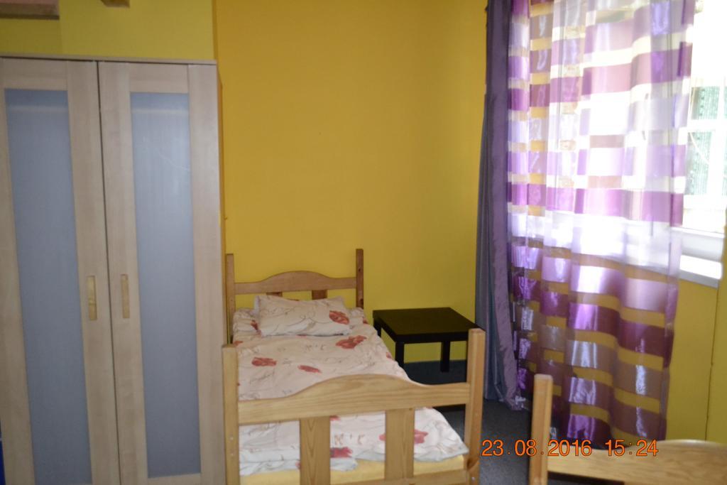 Honey Hostel Krasków Eksteriør bilde