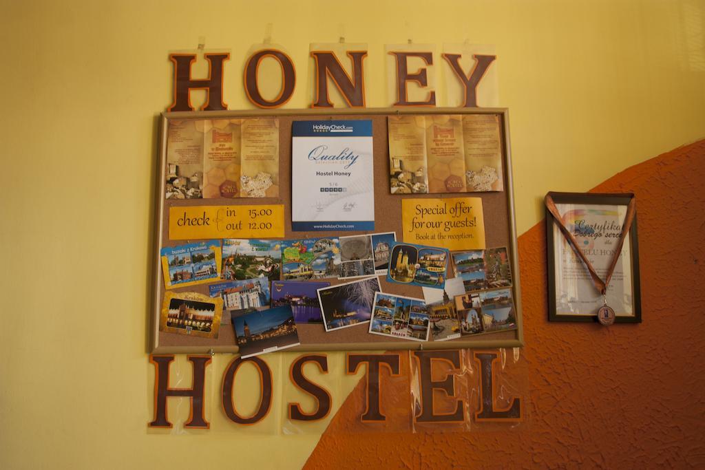 Honey Hostel Krasków Eksteriør bilde
